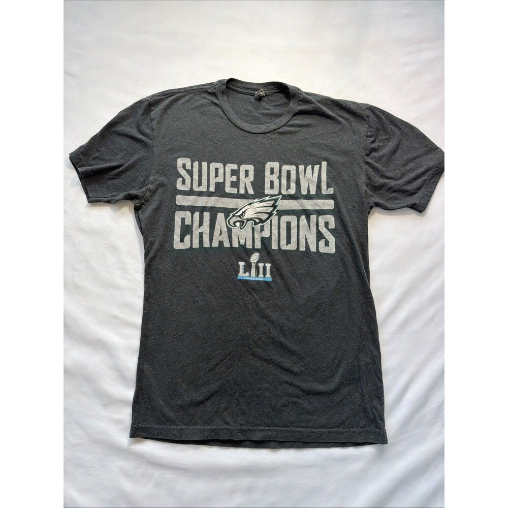 Philadelphia Eagles Gray 2018 Super Bowl 52 Champions T-shirt Adult Size Medium